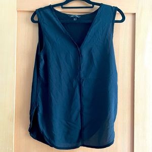 🌞 Scoop Hem Panel Shirt. SOLD